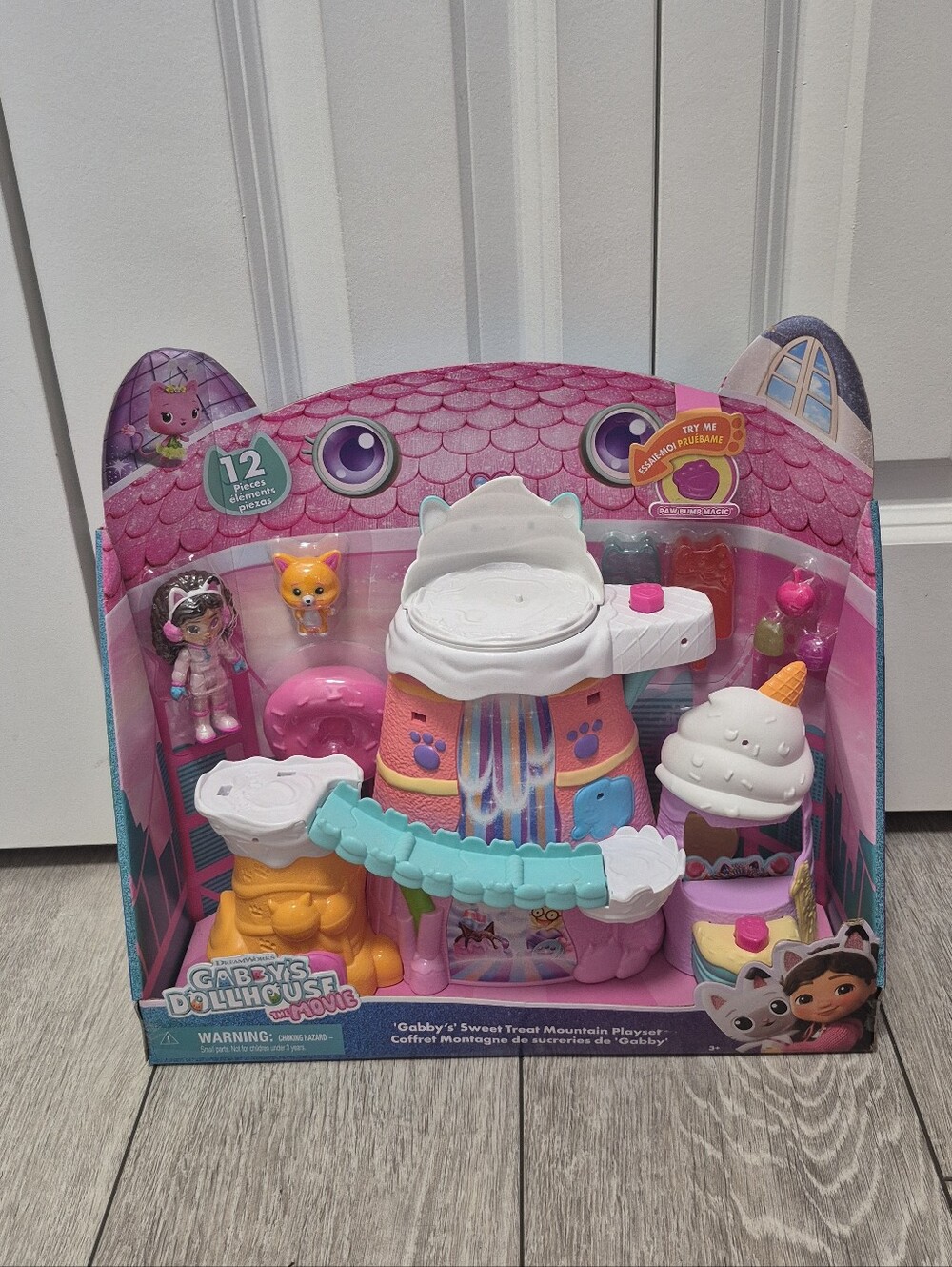 Gabby's Dollhouse The Movie Gabby's Sweet Treat Mountain Playset with 12 Pieces